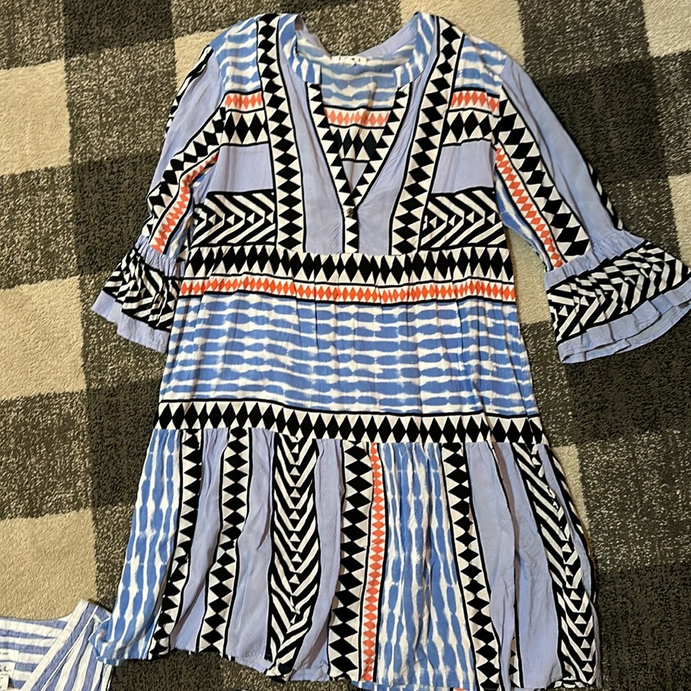 Women’s dress size M